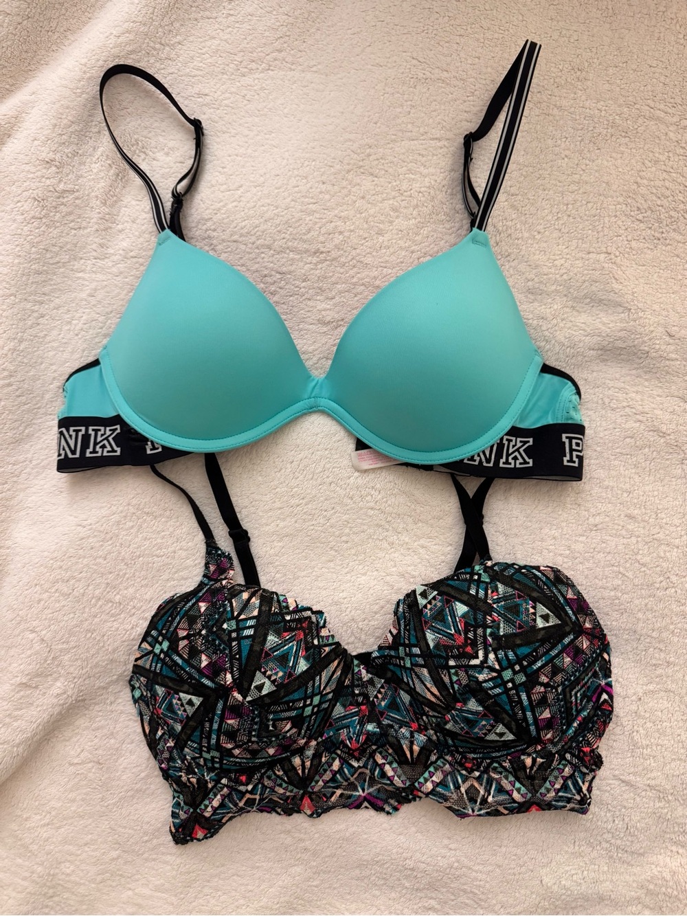 PINK Victoria's Secret BUNDLE Women's Bra in Aqua and Colorful Bralette